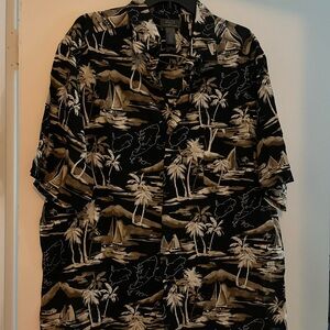 Like New Men’s Tropical Dress Shirt
